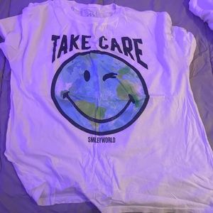 Take care of the earth :-) T-shirts
